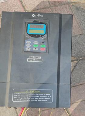 出康沃变频器，型号CVF-G3-4T0220，成色如