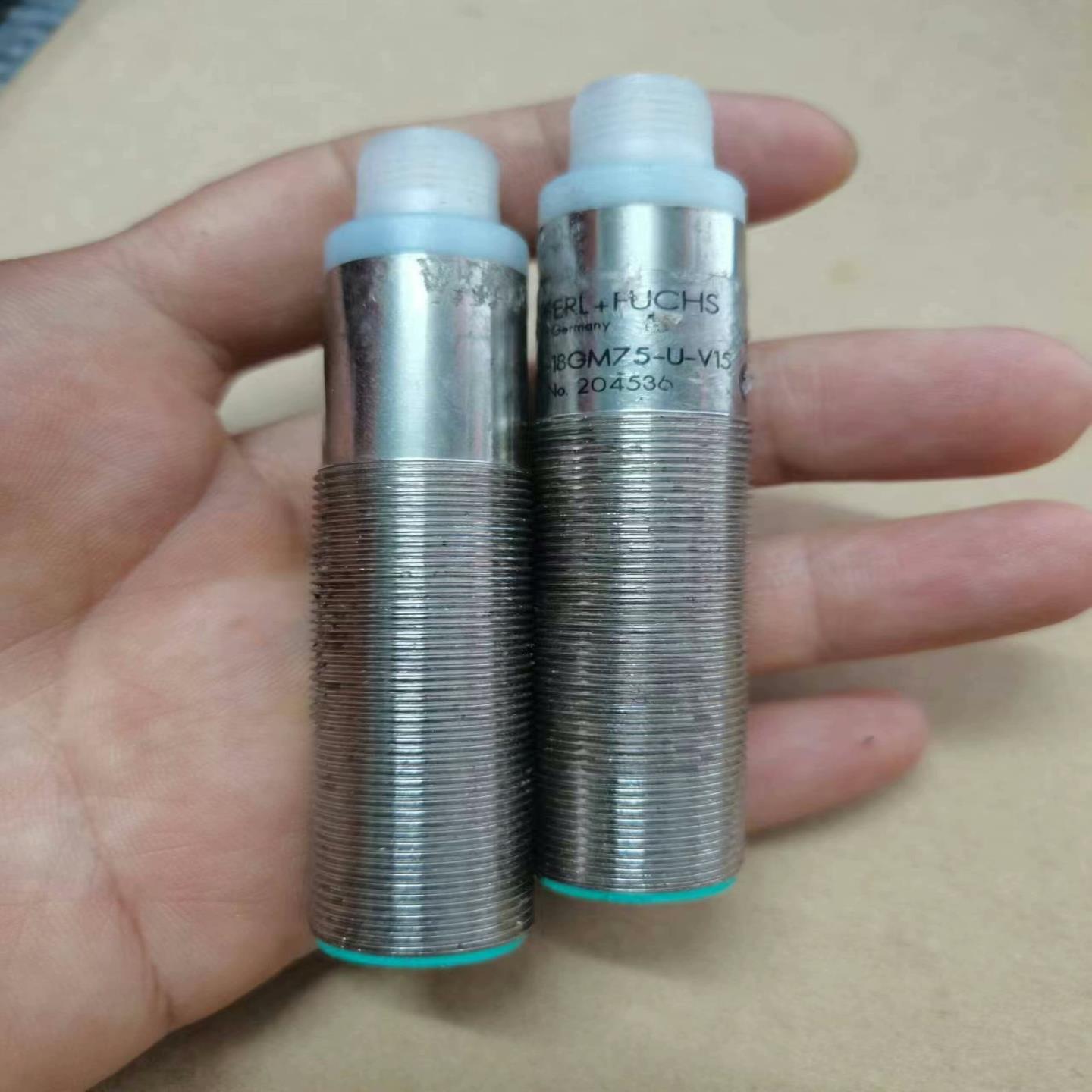 倍加福超声波传感器 UB1000-18GM75-U-V15（地坛设备）