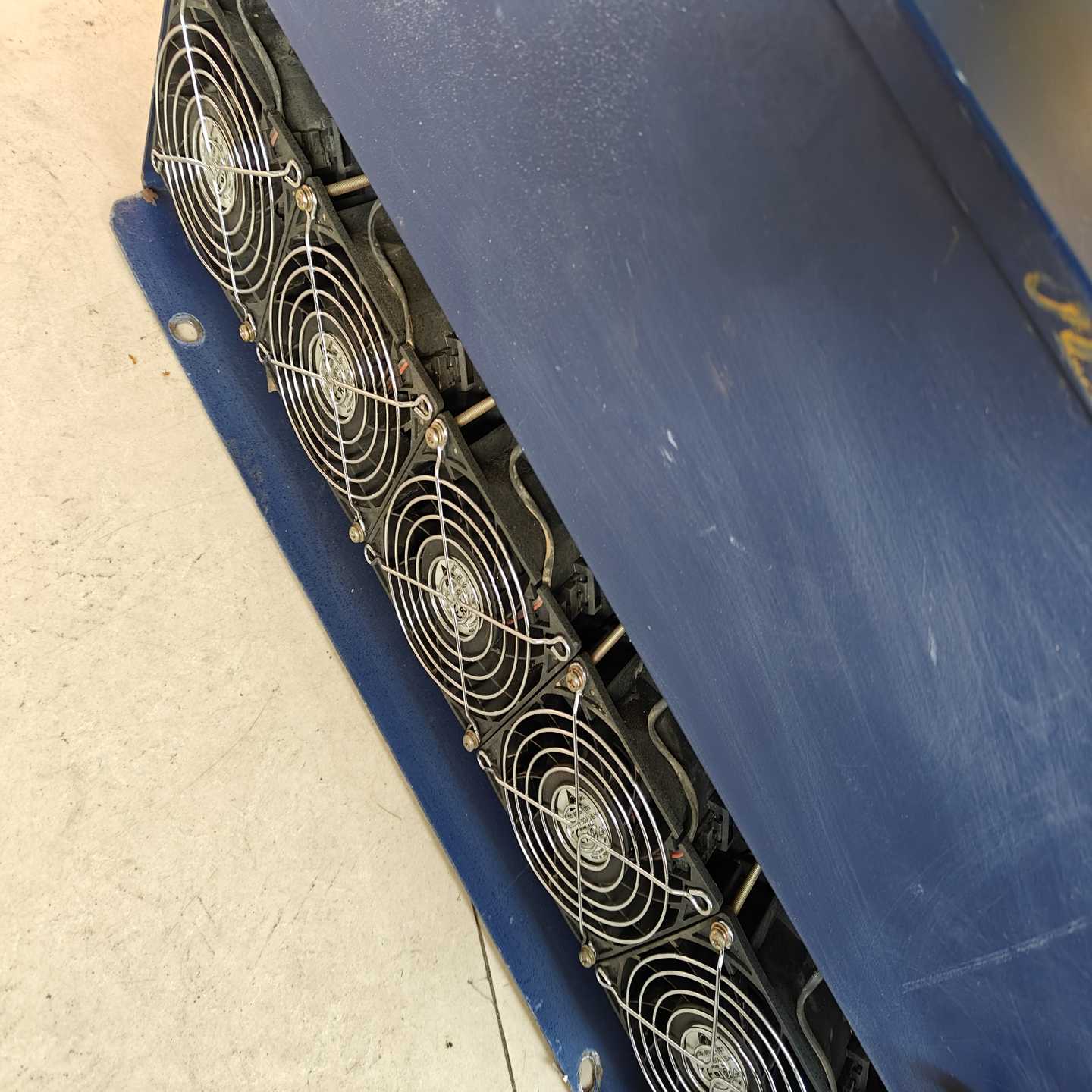 议价变频器ce变频器，M2075，7