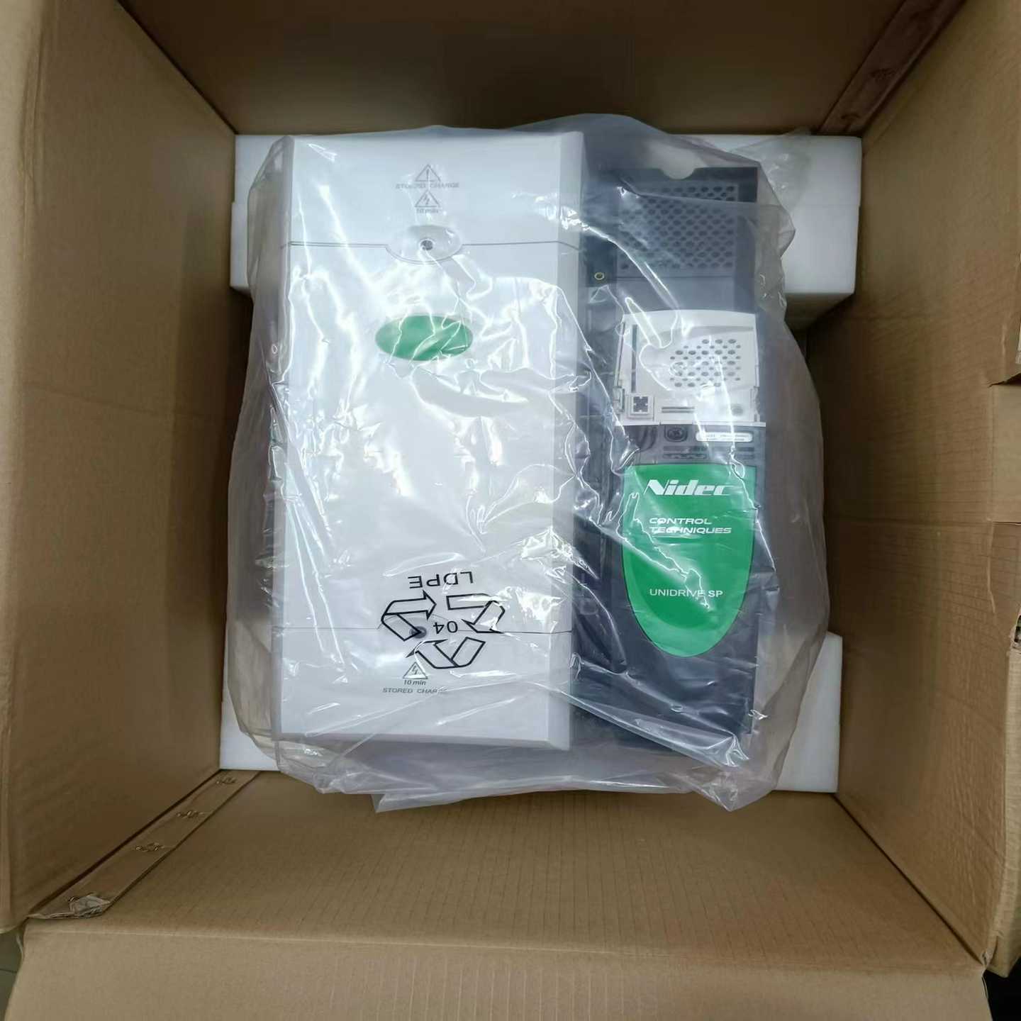 尼得科CT变频器SP3401/y02/03SP4401/02/03全新议价