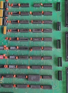 ADC0808CCN DAC0808LCN HD74LS37议价