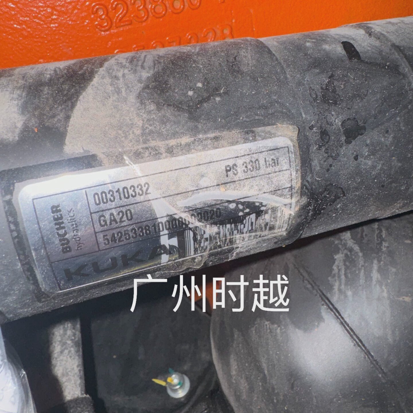 寻《库卡KR210R31002ELR机器人本体平衡杠003图片