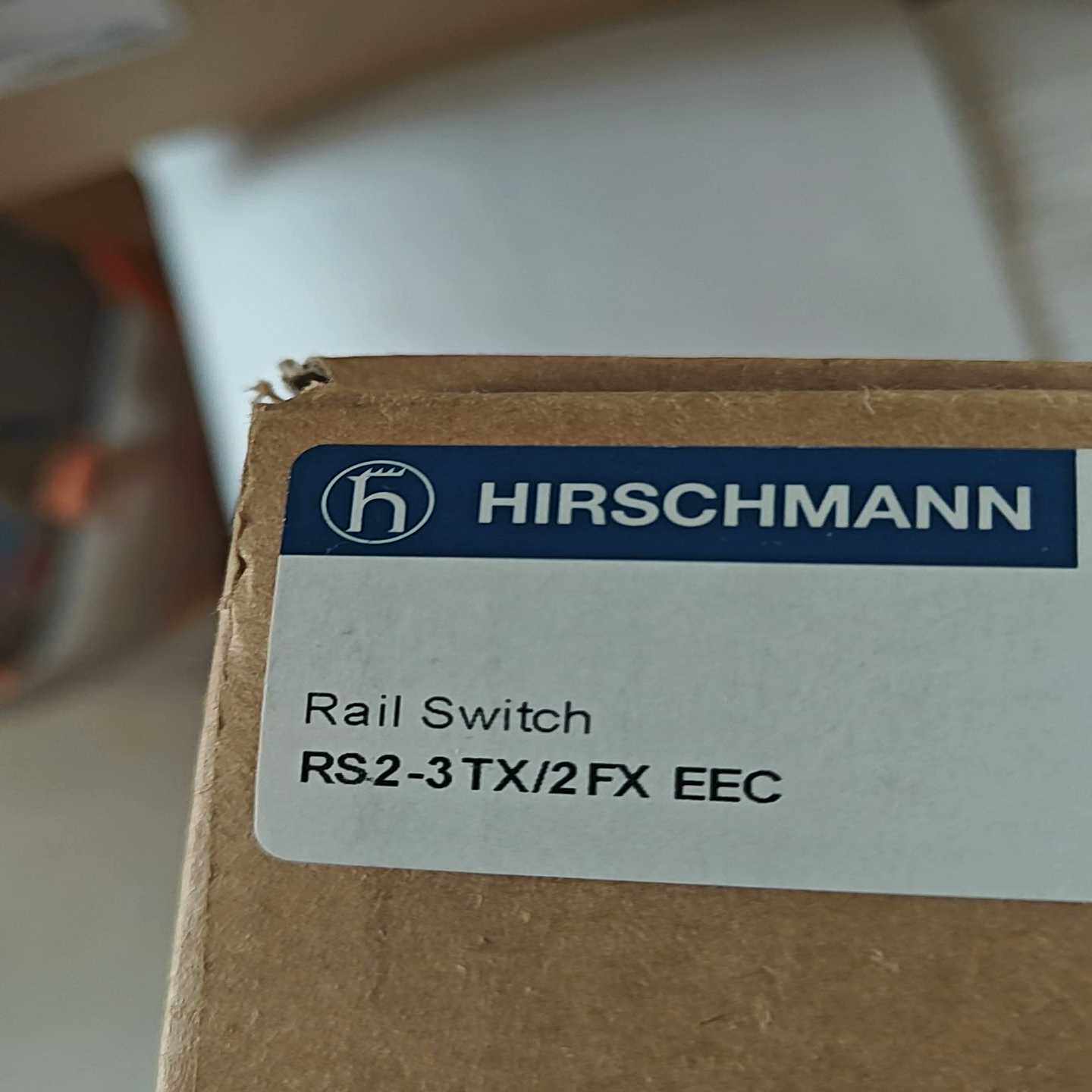RS2-3TX/2FX EEC 赫斯曼交换机 三电口两光口