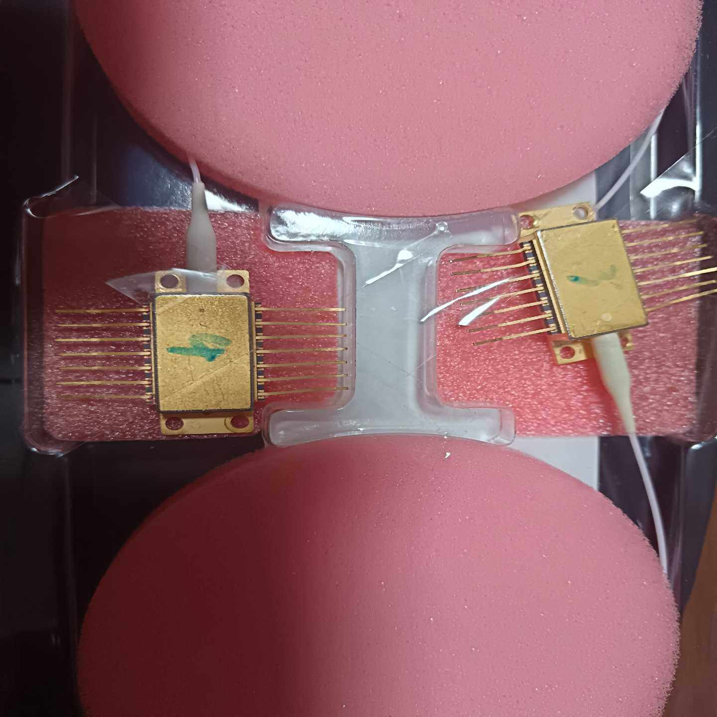 咨询-980蝶形激光器，功率500mw，包测试，