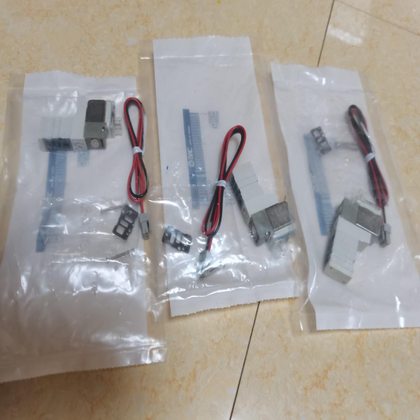 SMC原装电磁阀SYJ314R-5LZ，--议价商品