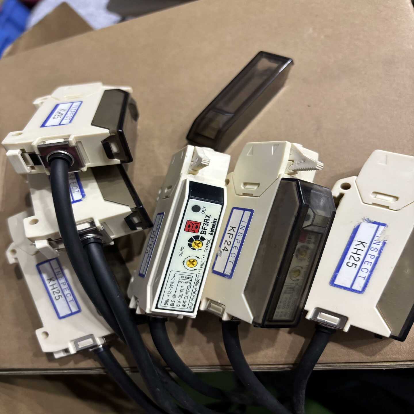 韩国奥托尼克斯AUTONICS，BF3RX光纤放大器BF3R-议价