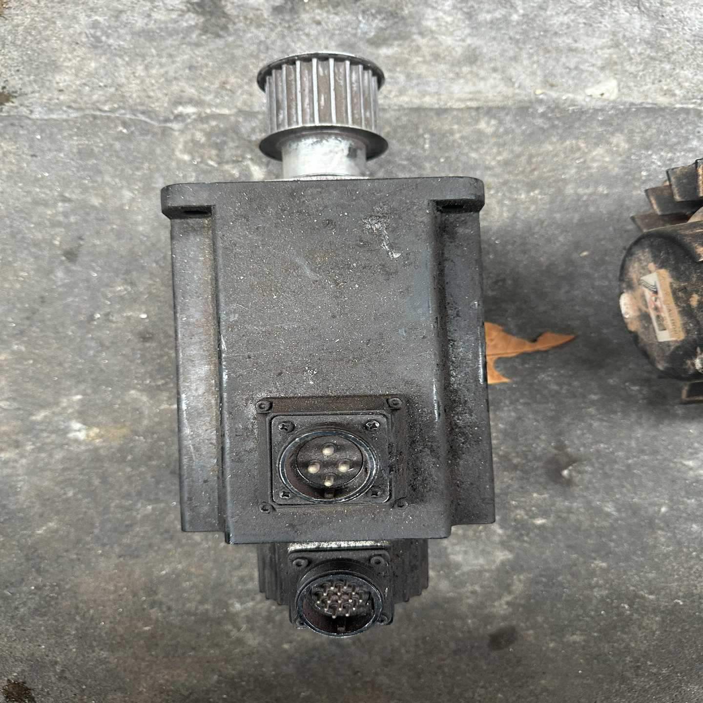 询价东菱伺服电机130DNMA2-02D3BKAM-Z0