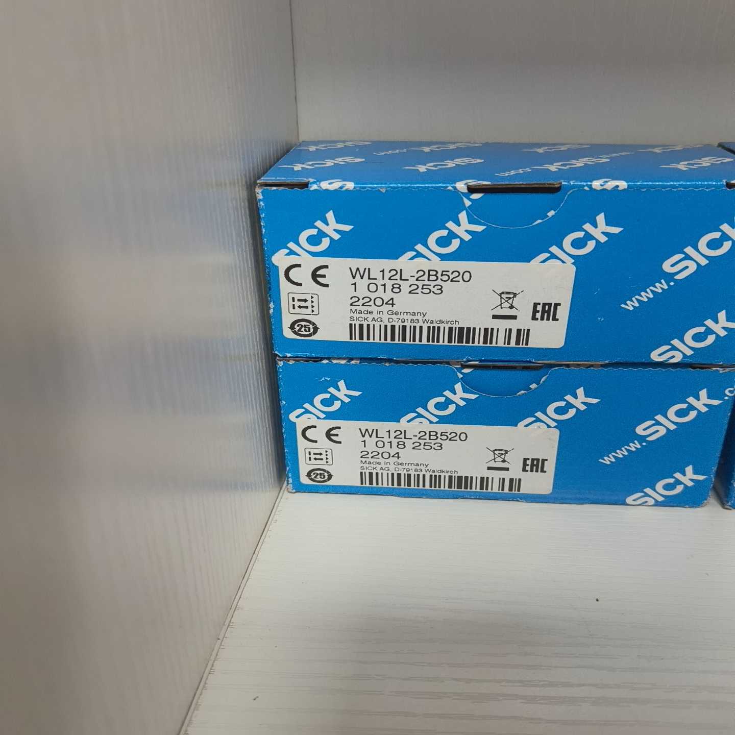 WL12L-2B520全新原装，订货号：1018253，全新--议价商品