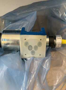 禾川plc，fxon3a一个，fx2n16eyt一个。标询价