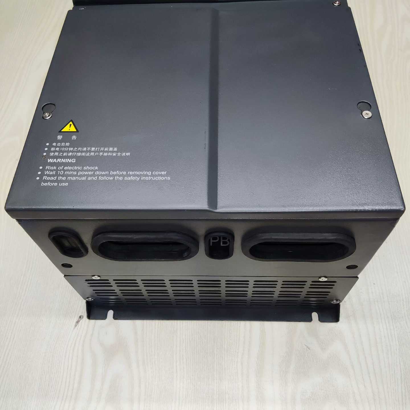 L议价汇川变频器22kw/380v汇川MD380现货/维修