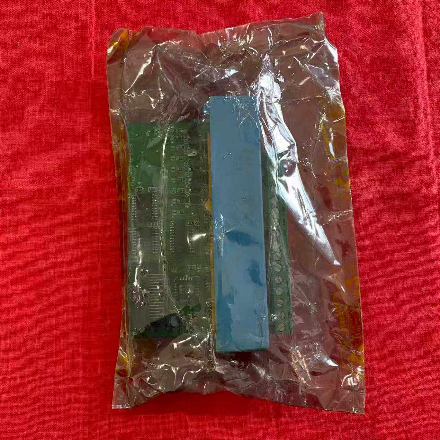 全新研华模块ADAM-5051，原装未拆封，带原包装。适用于--议价商