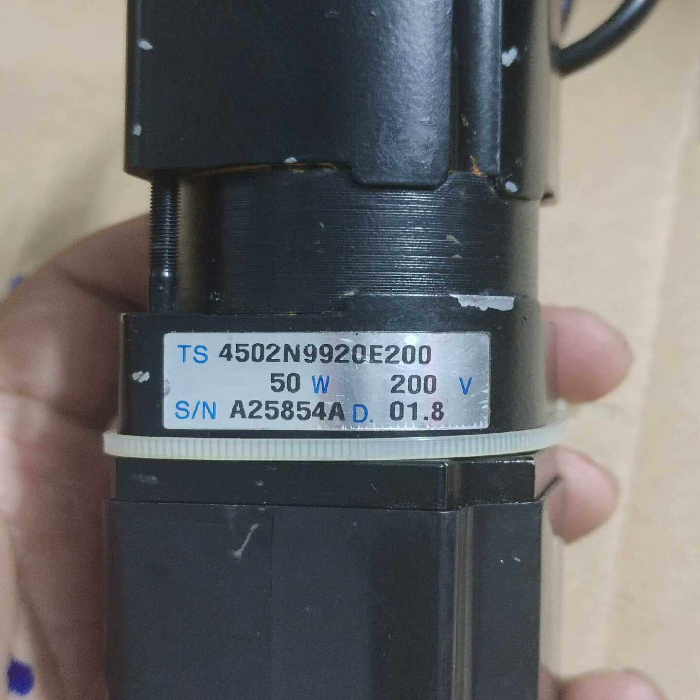 议价多摩川电机TS4502N9920E200， 功率50w。成色