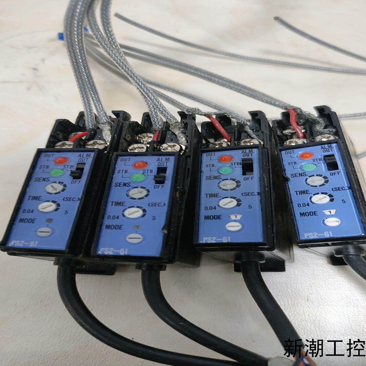 拆机件原装基恩士光纤放大器 FS2-61 放大器功能完好议价商品