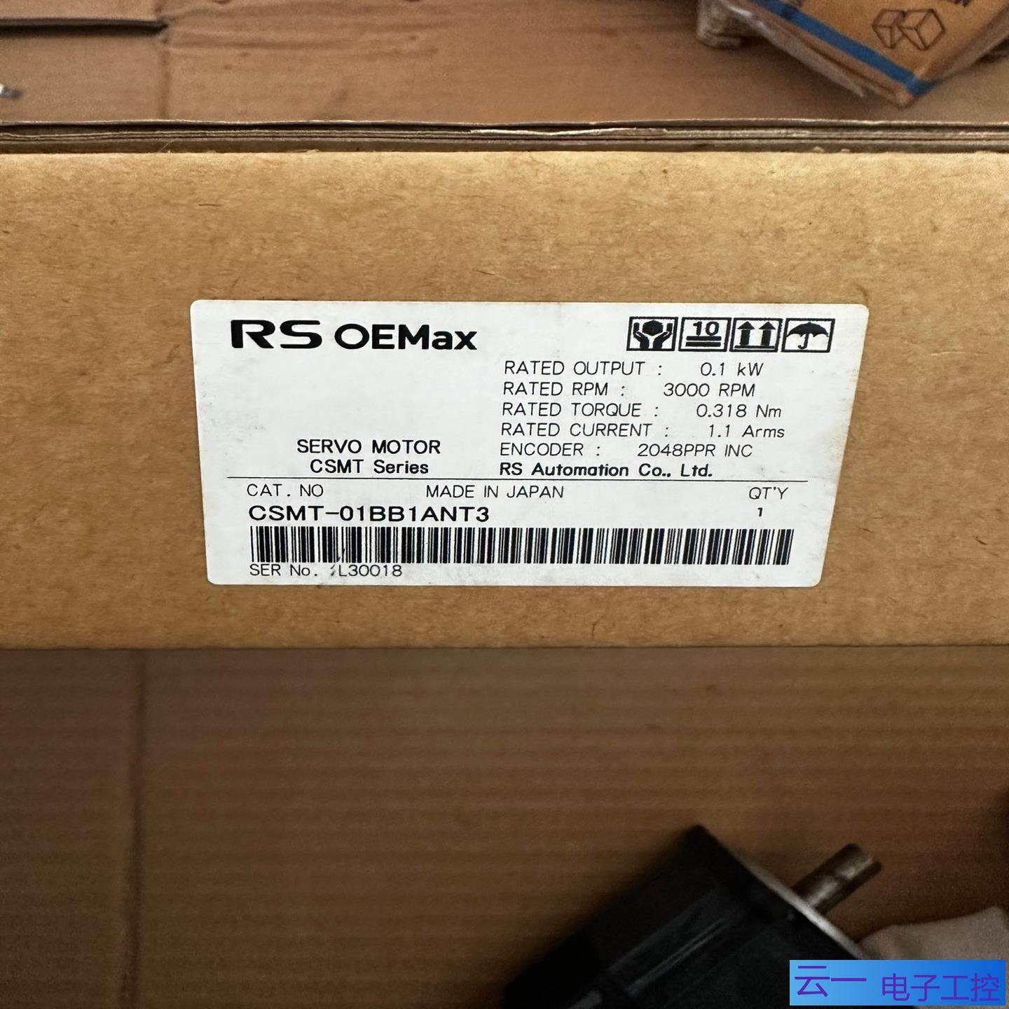 日本 伺服电机 CSMT-01BB1ABT3 实图 ；议价