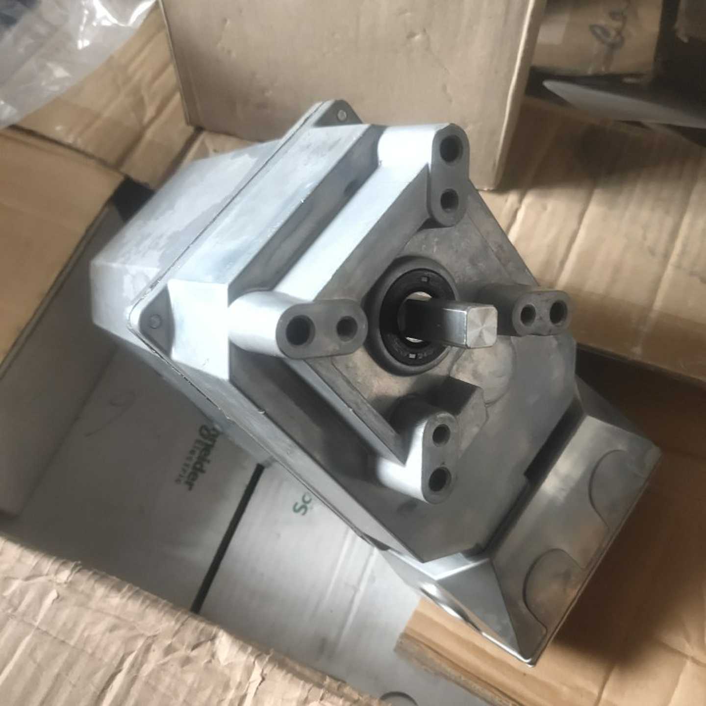 配件M-SYSTEM  MRM7-13YH-K3CAK  100-120VAC议价