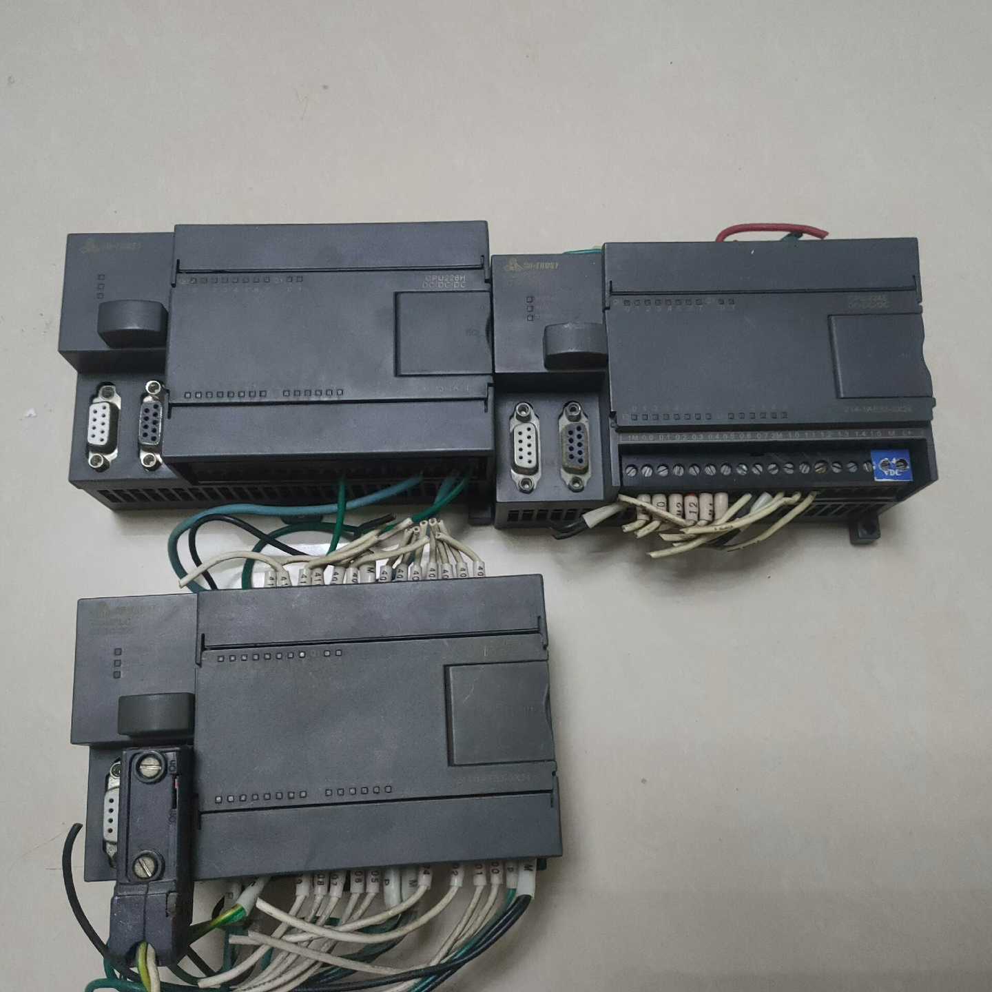 【议价】216-1AH33一个，214-1AE33两个，合信PLC，适用