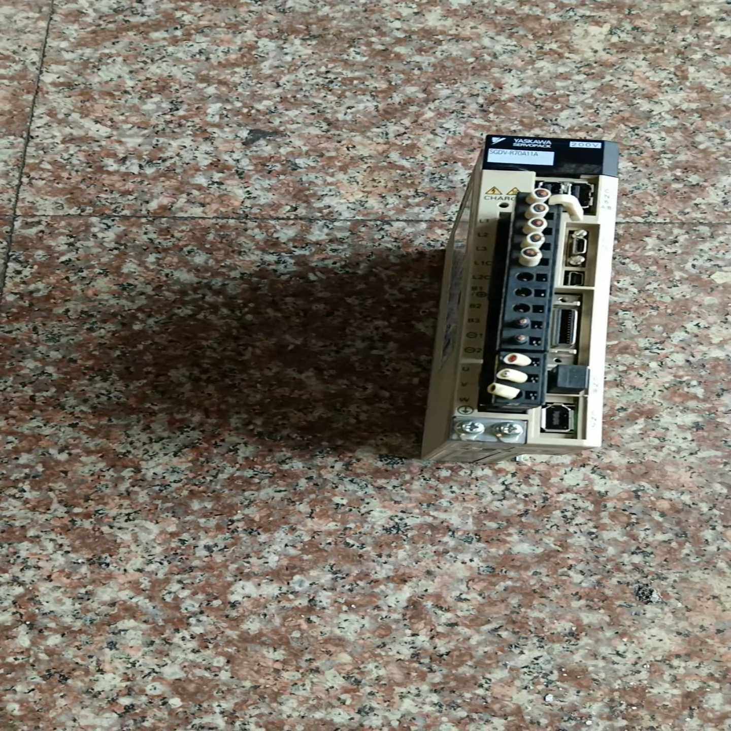 安川驱动SGDV-R7011A50w220实询价