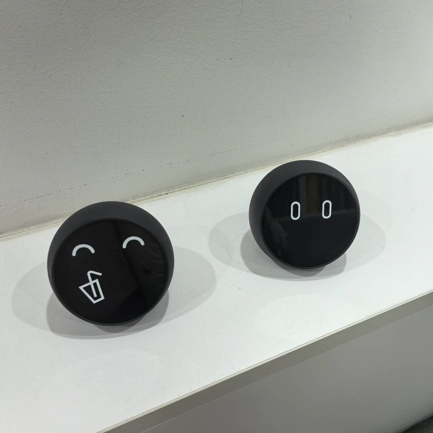 汽车中控台模型材料手工材料汽车摆件nomi机器人