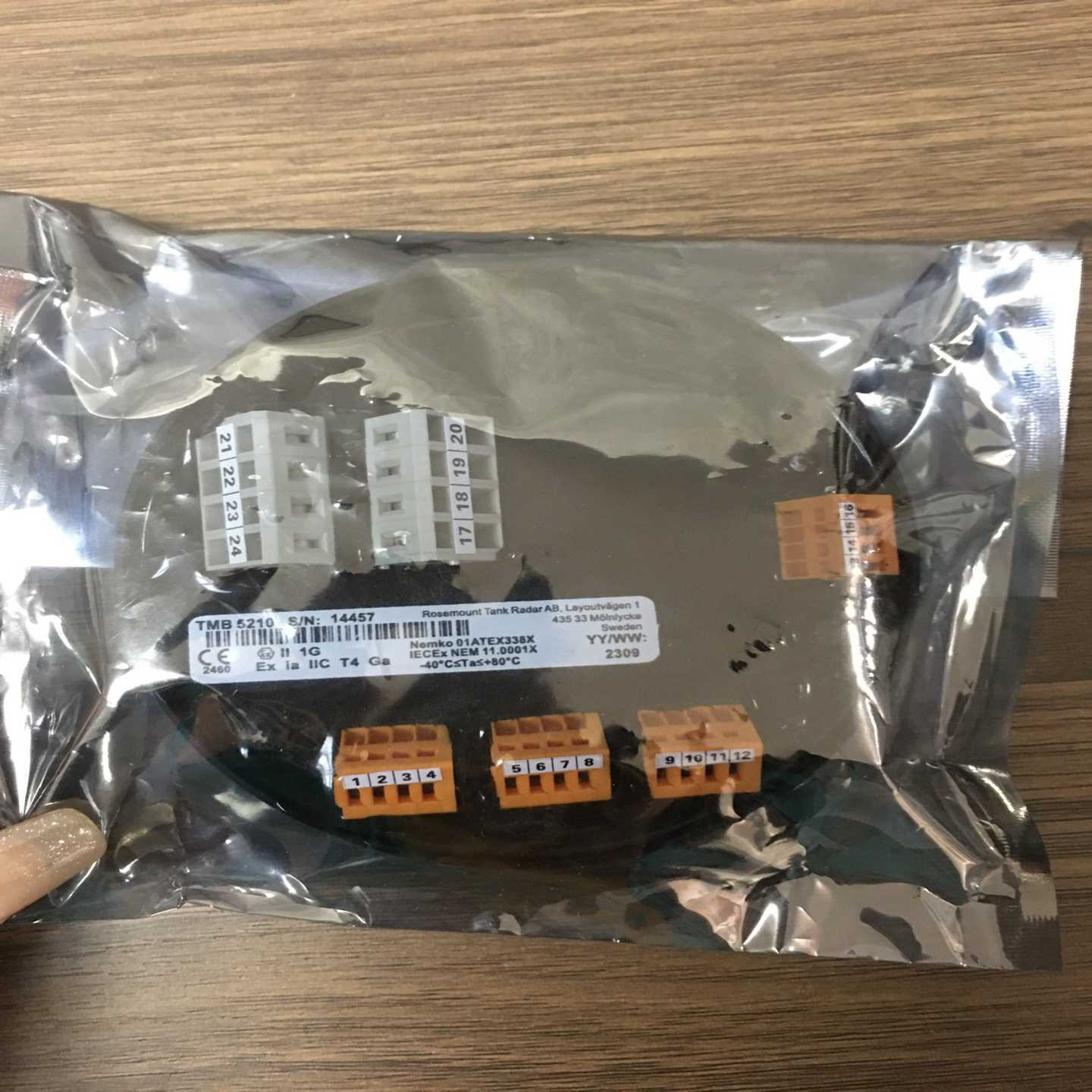 询价osemoutM5210，温度模块，全新未使用原厂