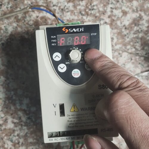询-S8002S0.4G三碁变频器0.4KW单相