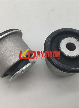 适用奔驰W251悬挂胶套W164三角摆臂衬套R280 R300 R350 GL450胶套