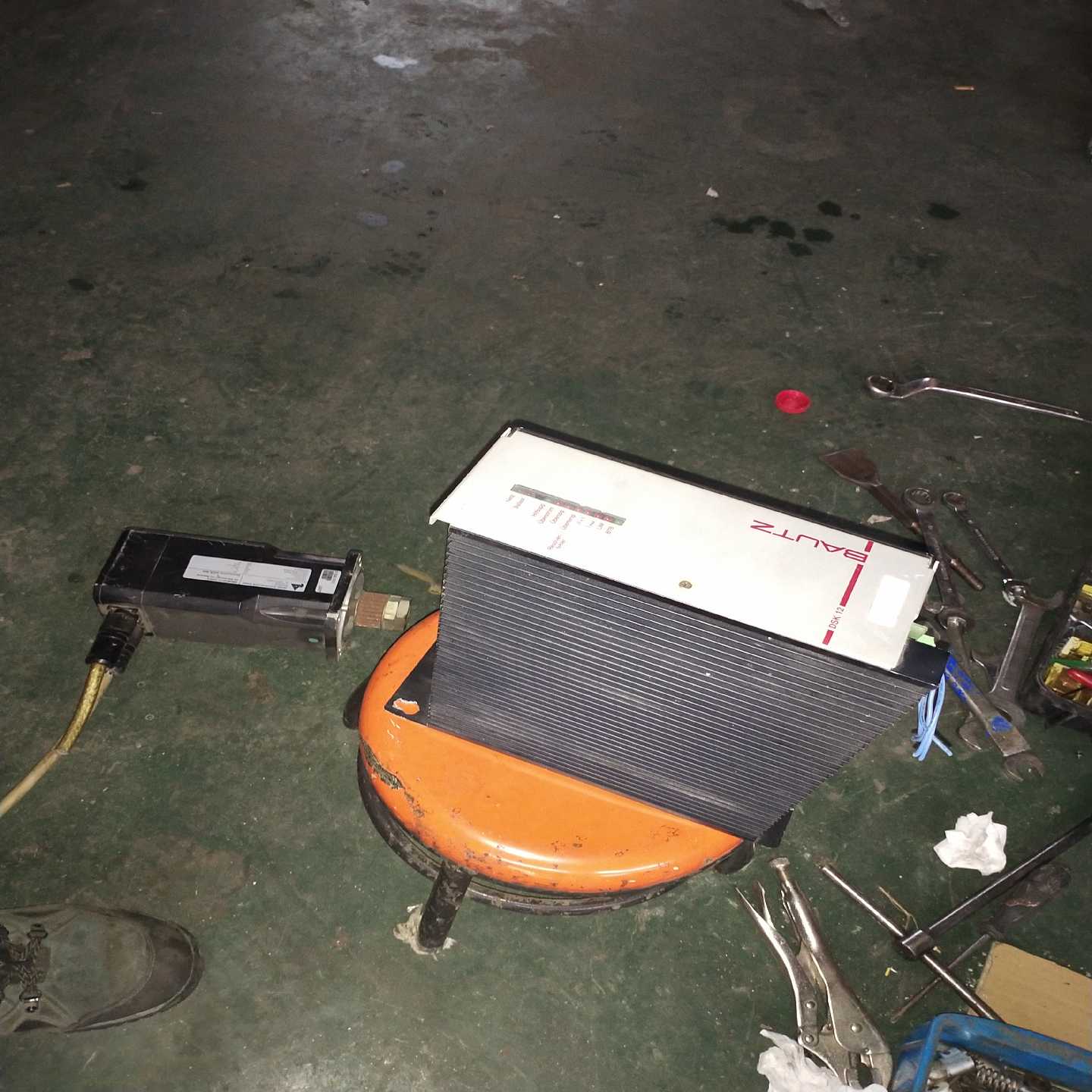 议价堡茨BAUTZ驱动器功能正常橙色漂亮