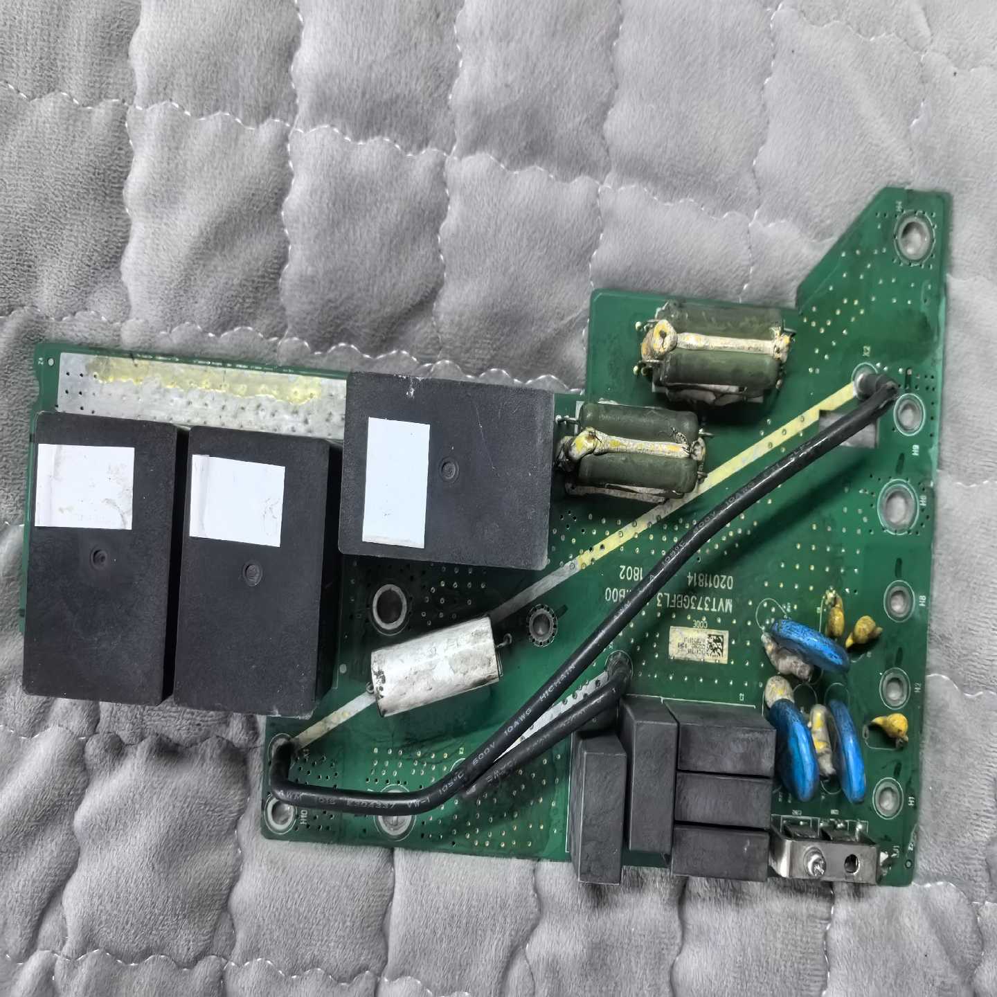 汇川MD500变频器继电器保护板MVT373GBFL3询价