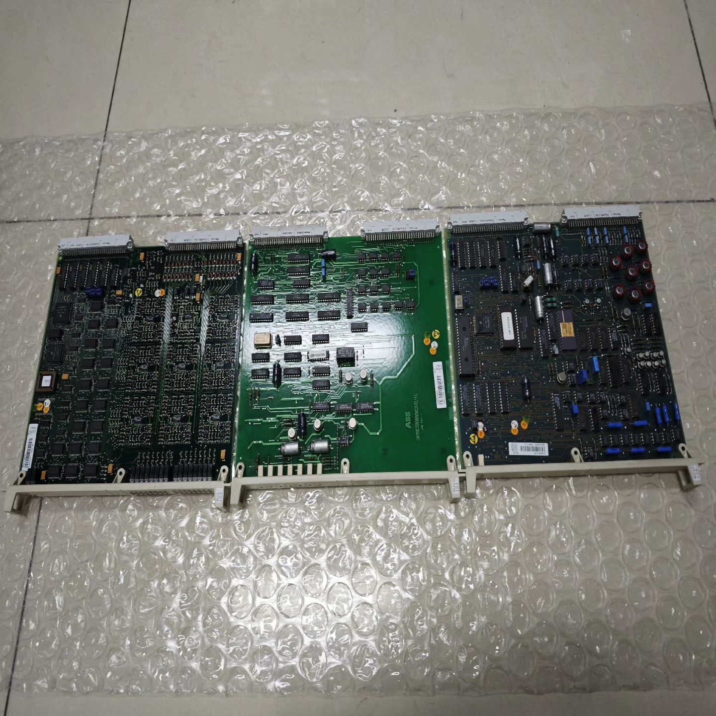 【请询价】ABB卡件DSDX180DSAX110各一片实拍现货议价