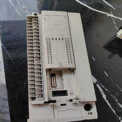 三菱     FX3U-64MR/ES-A【侨报商行】