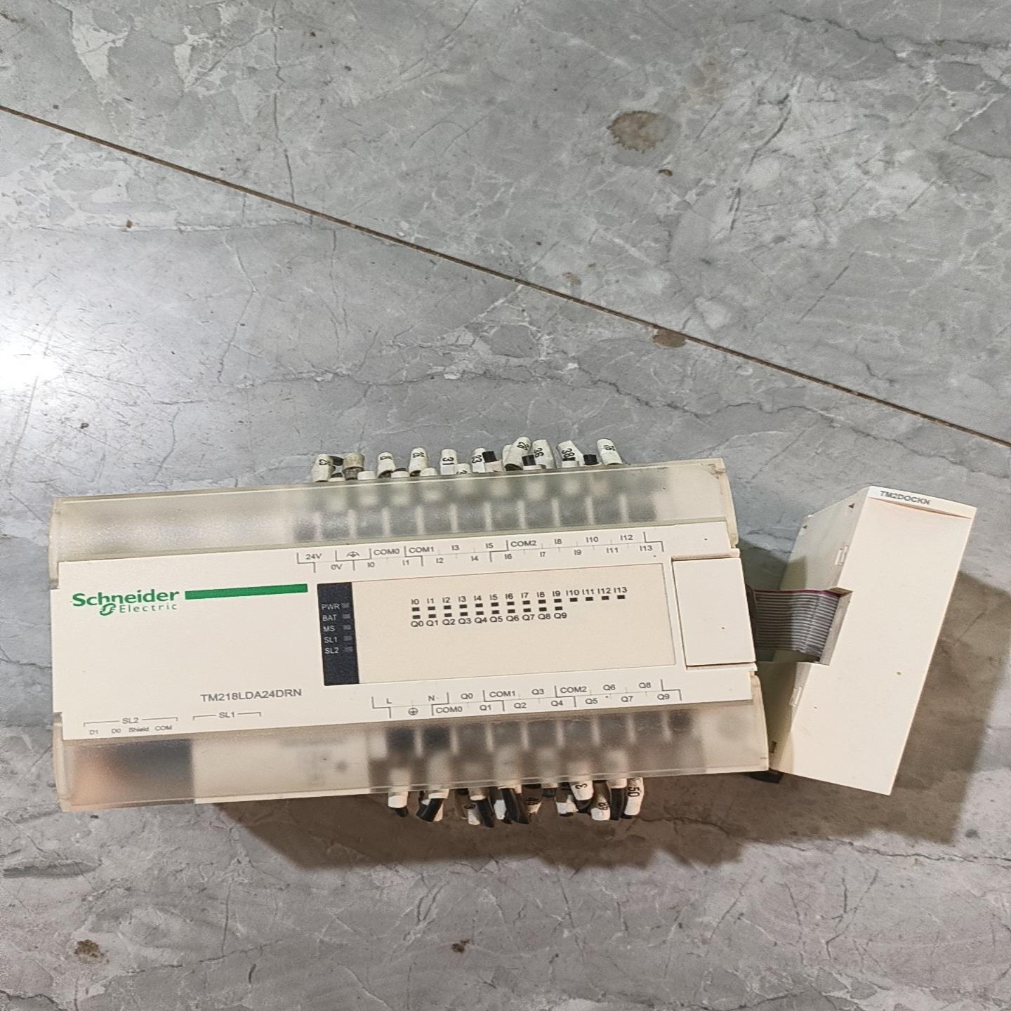 【议价】拆机一台施耐德PLC   TM218LDA24DRN240