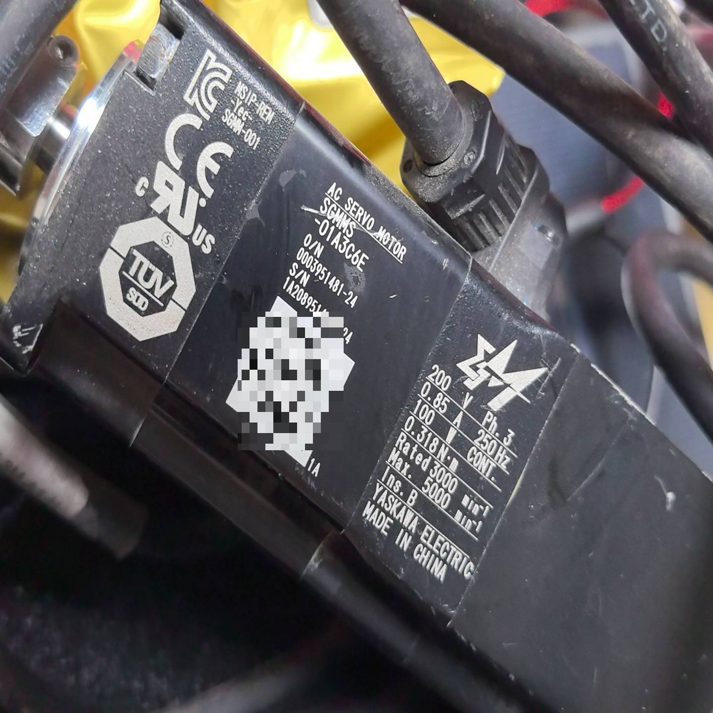 SGMMS-01A3C6Se安川伺服电机便宜卖--议价商品