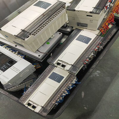 信捷PLC，型号：XDME-60T10-E，成色新，年份好，【白零商行】