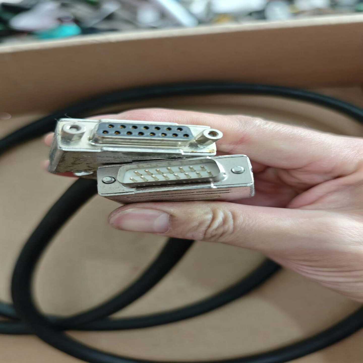 XM2S-15插公母插连接线--议价商品