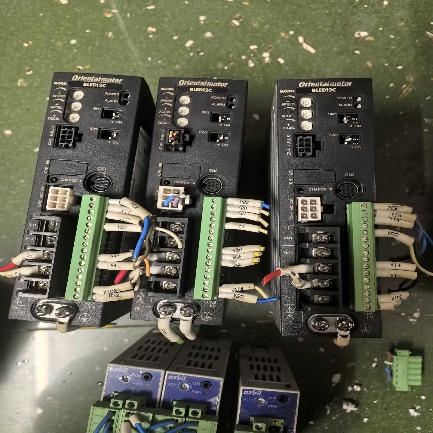 东方马达控制器BLED12C  3个~询价