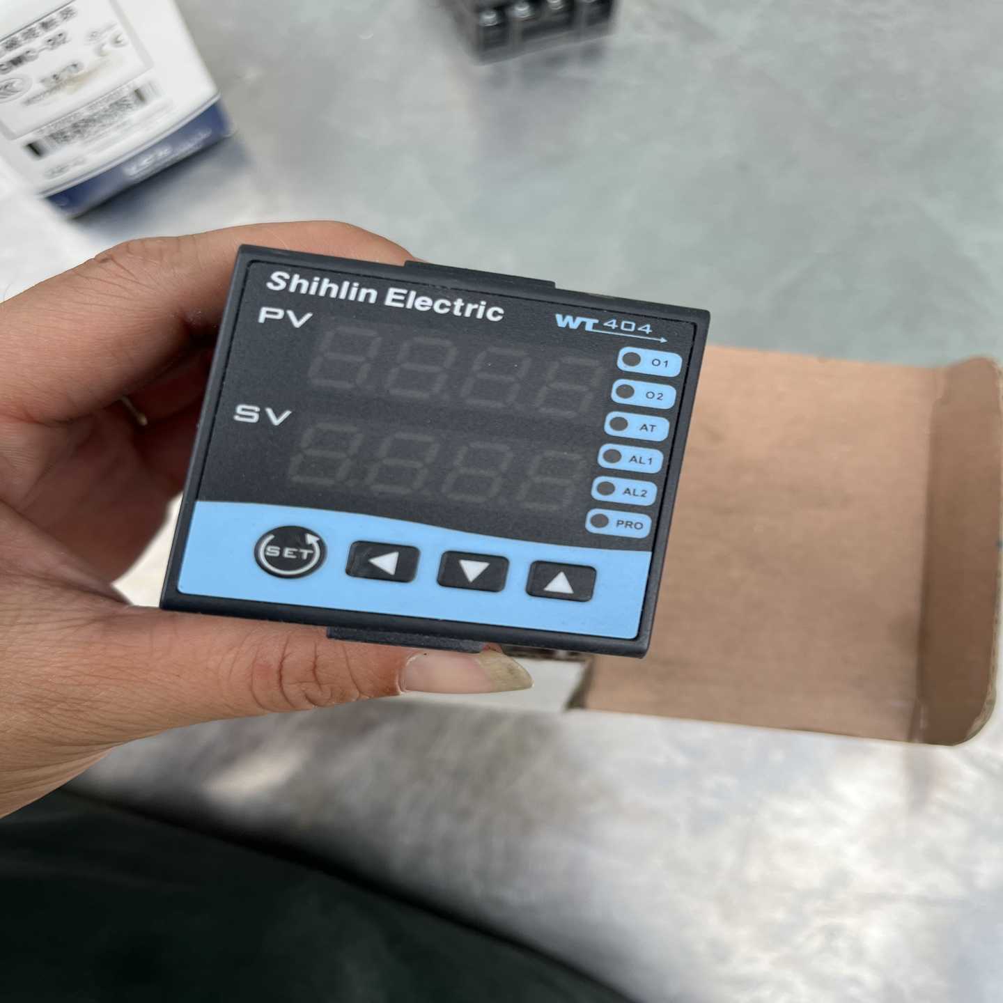 士林温控器WT404全新一个拆机一个要的联系议价出感兴趣的--议价