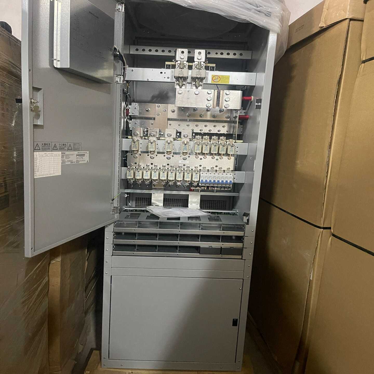 维谛Netsure7100CF1-Y1室内机柜，满配可达询价