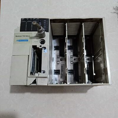 议价二手施耐德PLC可程式设计控制器 TSX3722101 电源 实物图 有