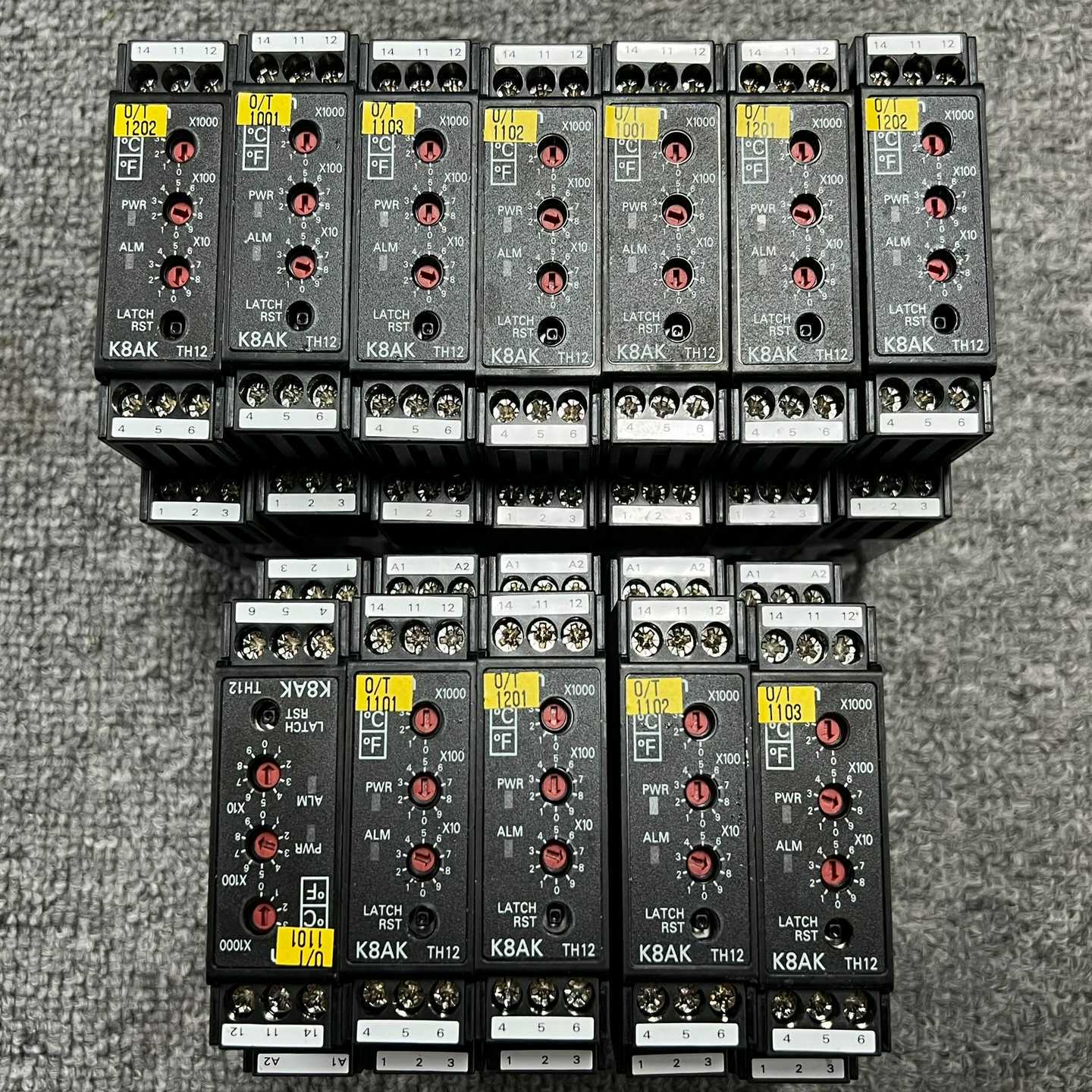 P213A  P213A11  P213A0402~询价