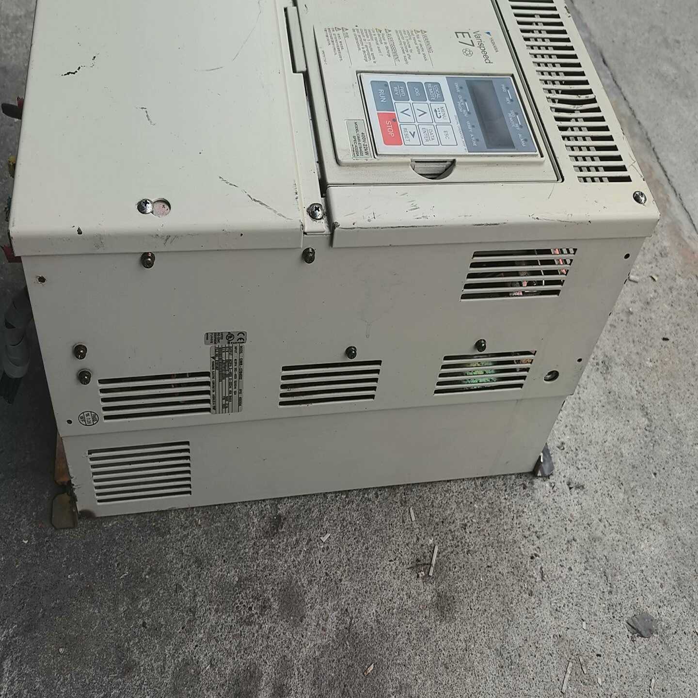 议价安川变频器I-7402222kw