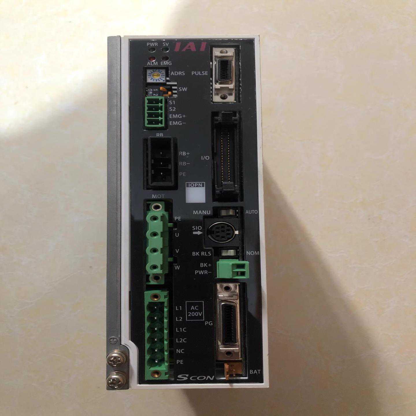 IRV20A-LC06BG 实物照.销售（佳毅工控）