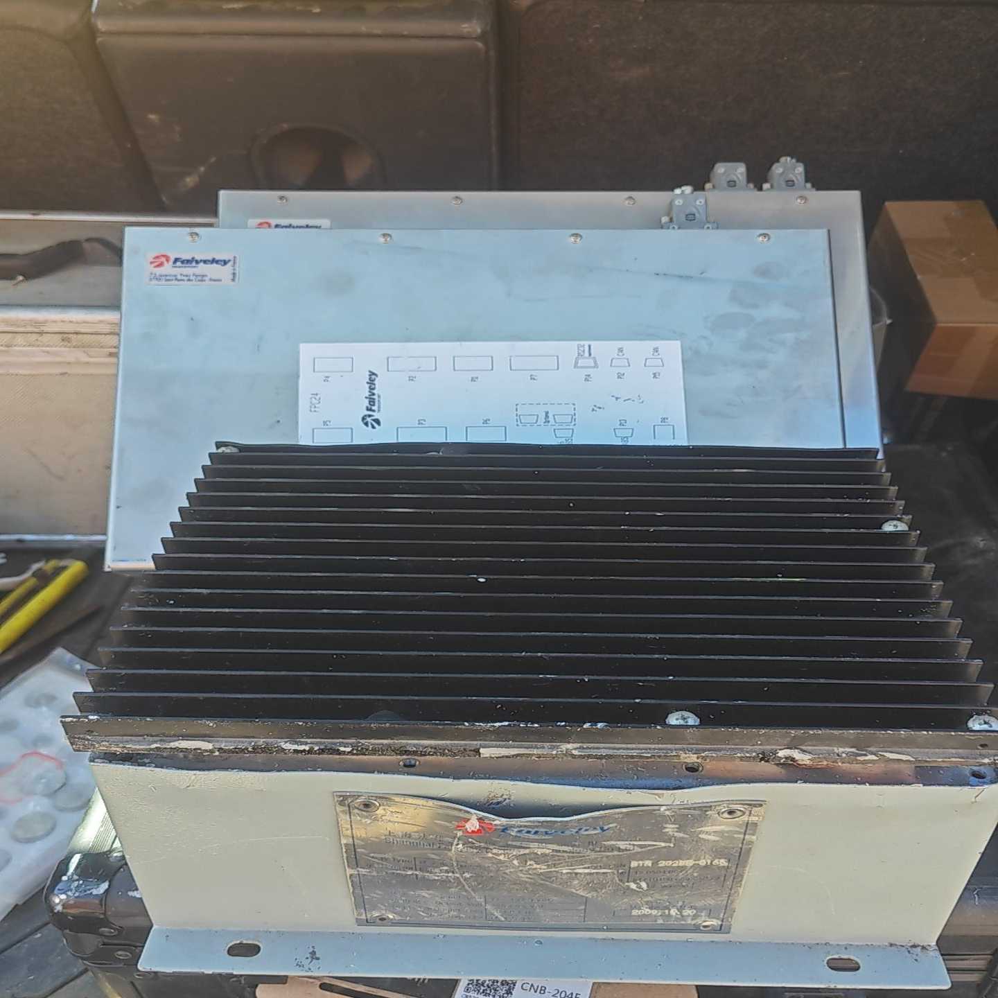 法维莱Faiveley控制器FPC24两台，单台400--议价商品