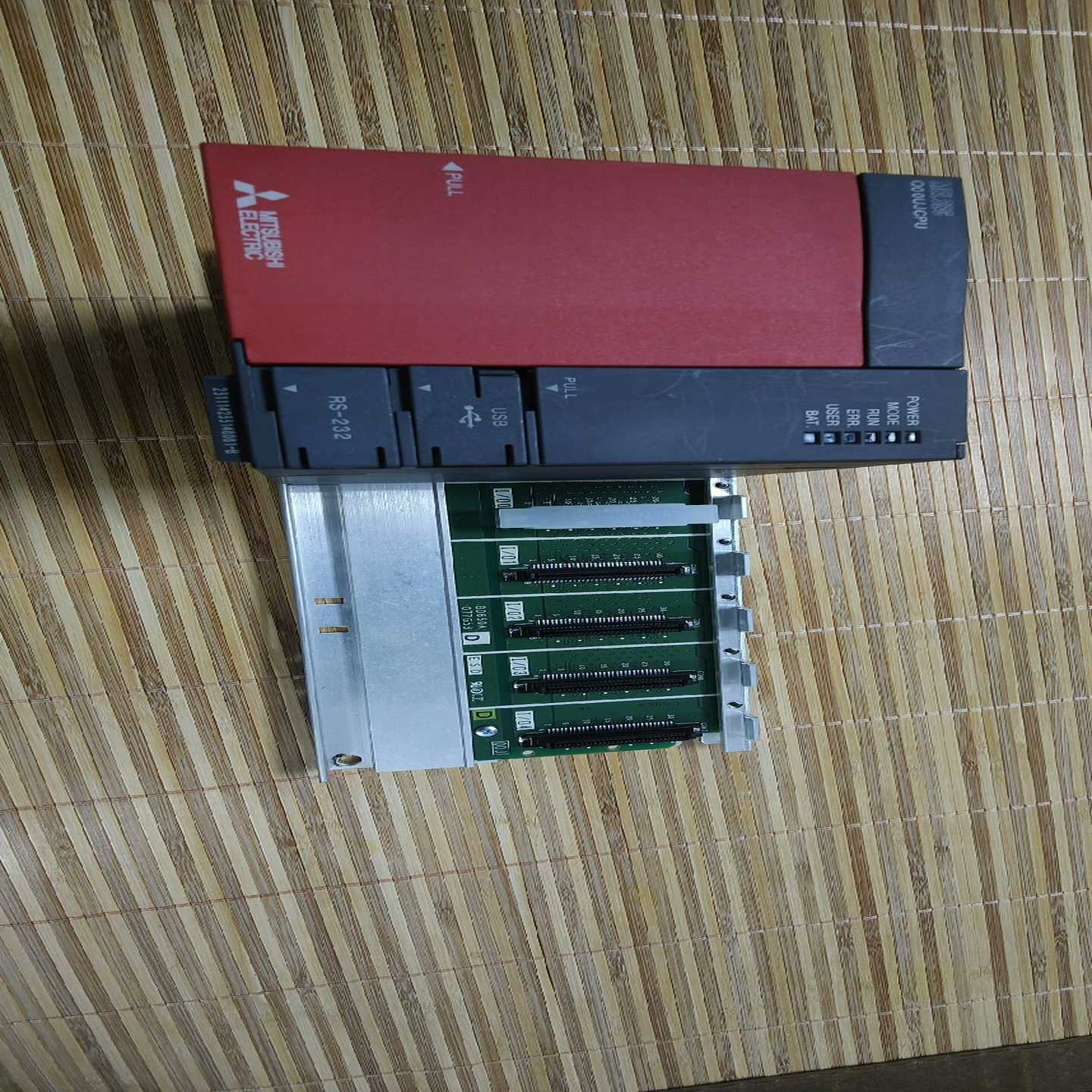 议价~Q00UJCPU三菱Q系列CPU电源基板一体，设备拆机-询价客服