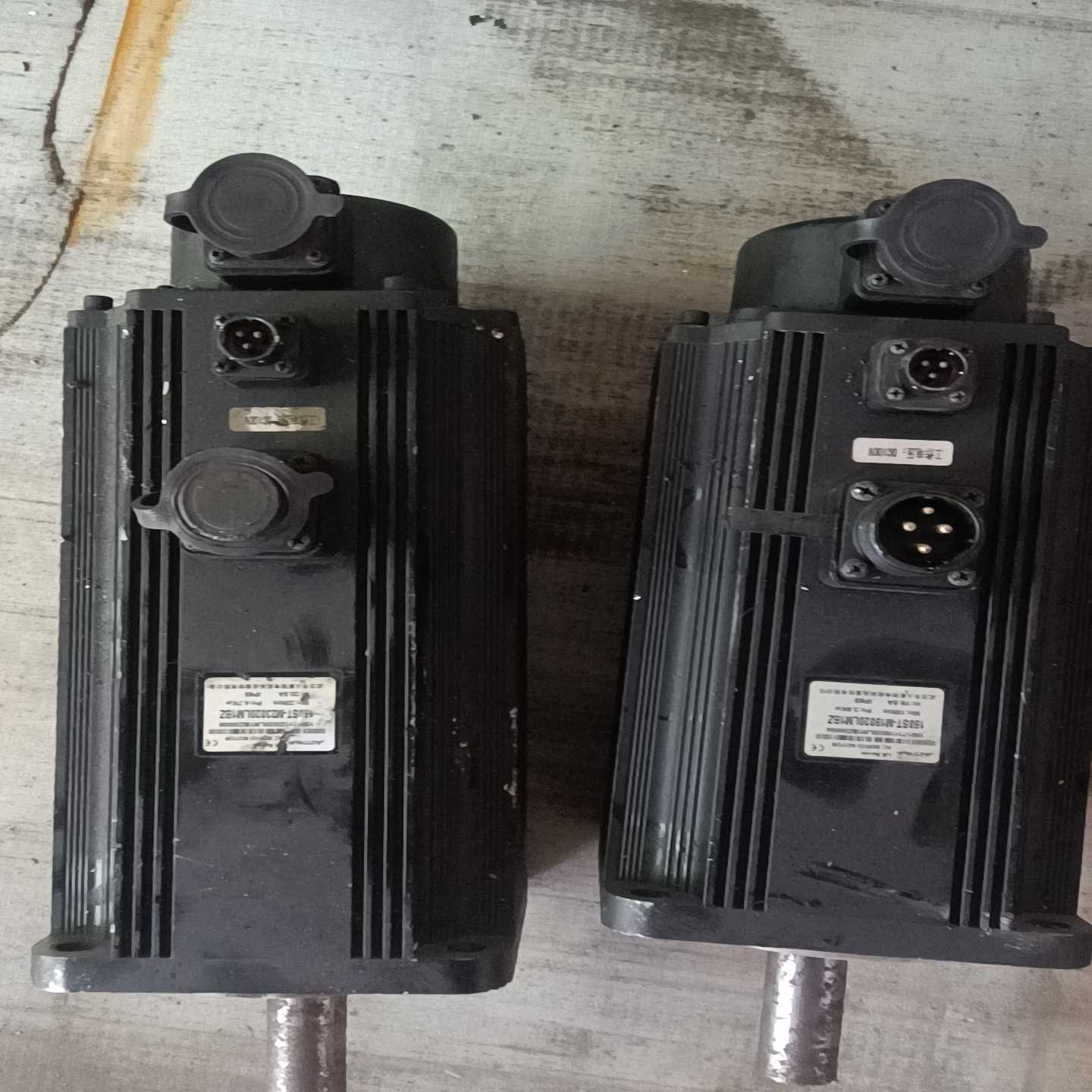 议价华大刹车电机18牛23牛电机150ST-M18020LM1B