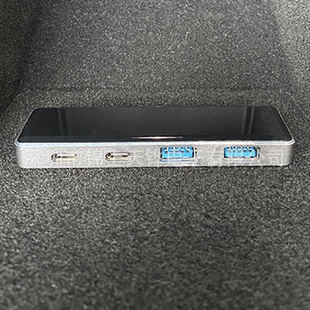 Y新款 适用于特斯拉Model3 HUB分线器转换头集线器拓展坞配件神器