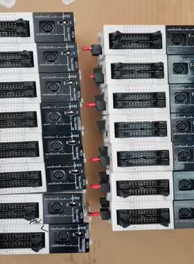 禾川PLCHCA8C-16X16YT-P3/P4，15台