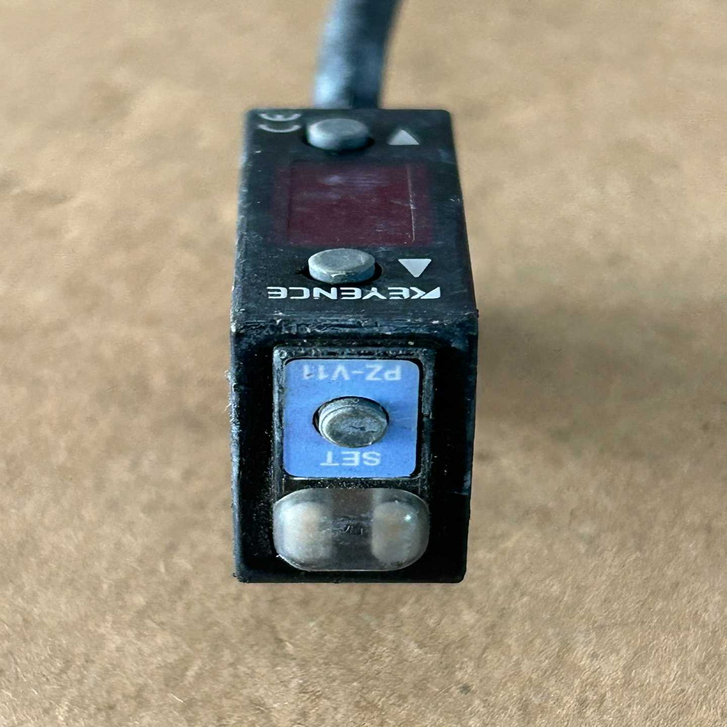 议价原装拆机基恩士PZ-V11