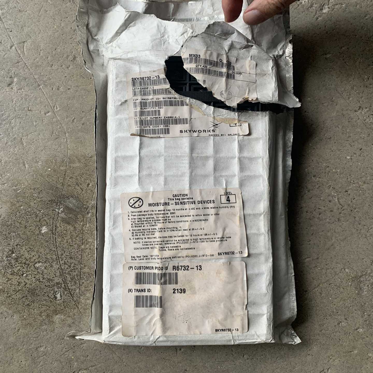 【议价】：R7632-13、有1包400多个适用