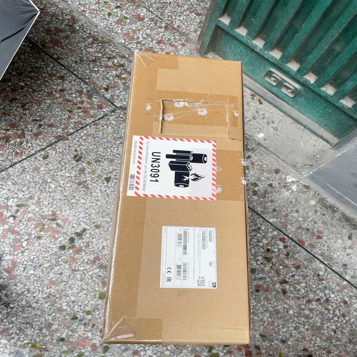 CE6820-48S6CQ-B华为交换机全新原包行货，48个