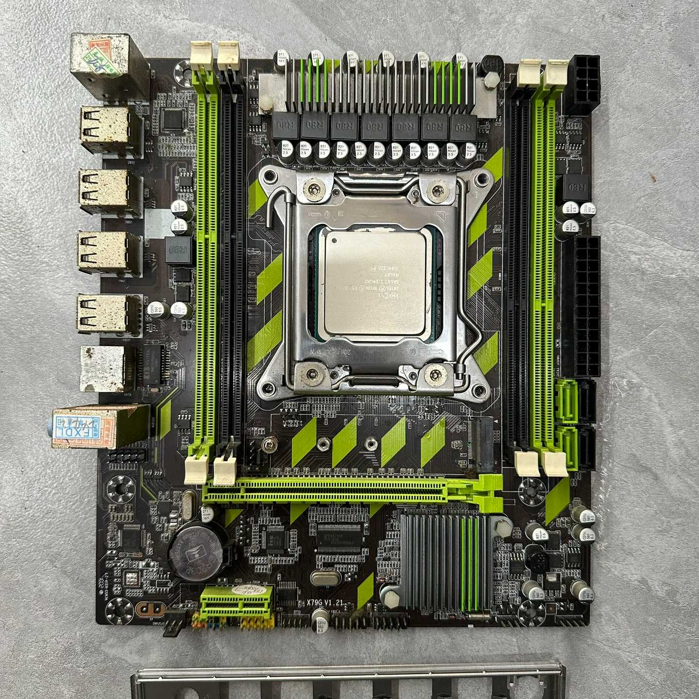 议价5-2670V27主板，板套装一起出，主板带M.2