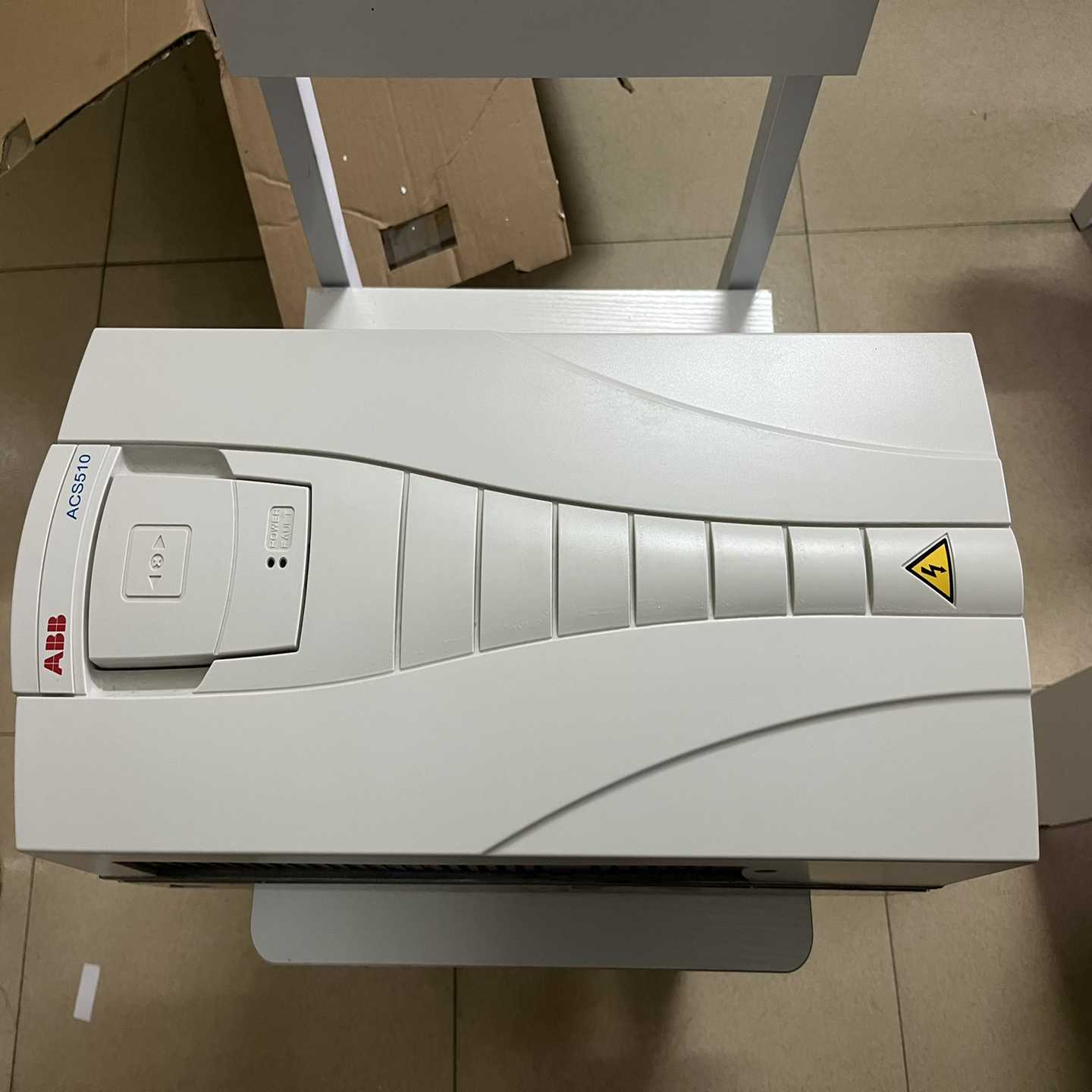 【议价】变频器ACS510-01-031A-4仅拆封适用